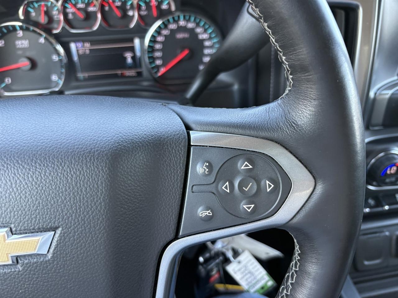 Chevrolet Silverado 1500 LTZ Crew Cab 2WD 2017