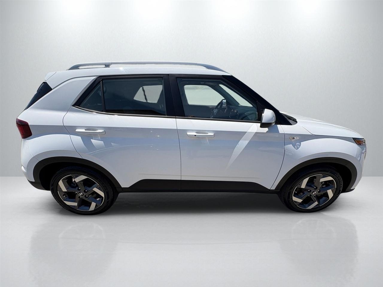 Hyundai Venue SEL 2021