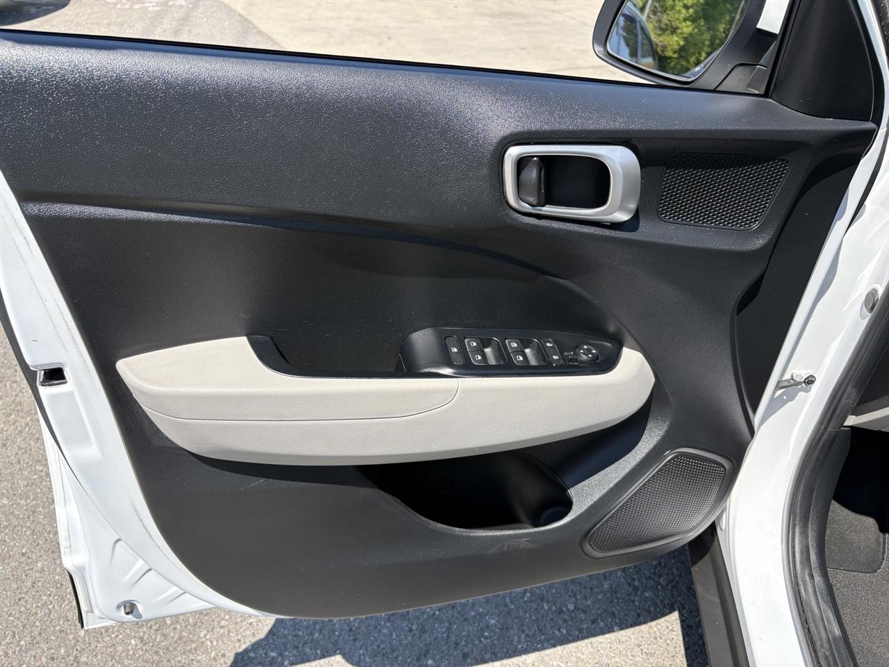 Hyundai Venue SEL 2021