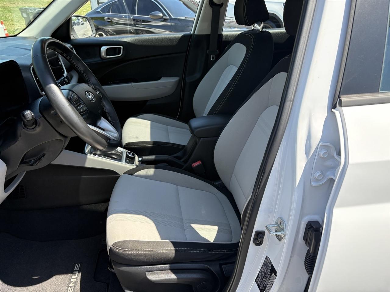 Hyundai Venue SEL 2021