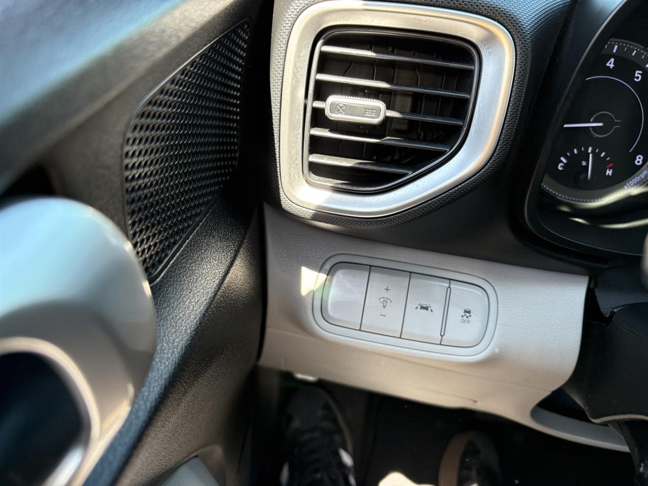 Hyundai Venue SEL 2021