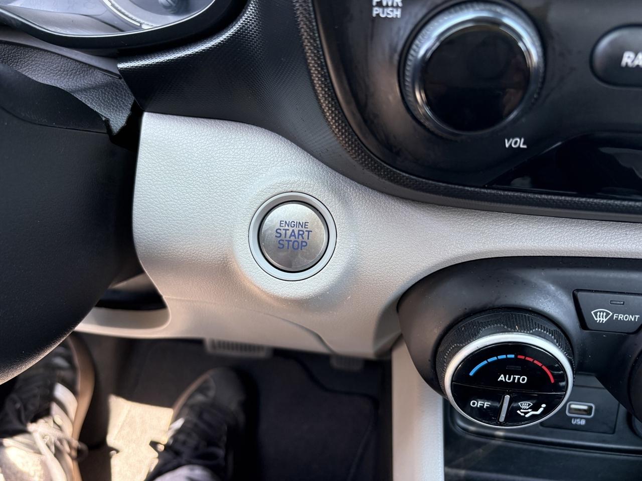 Hyundai Venue SEL 2021