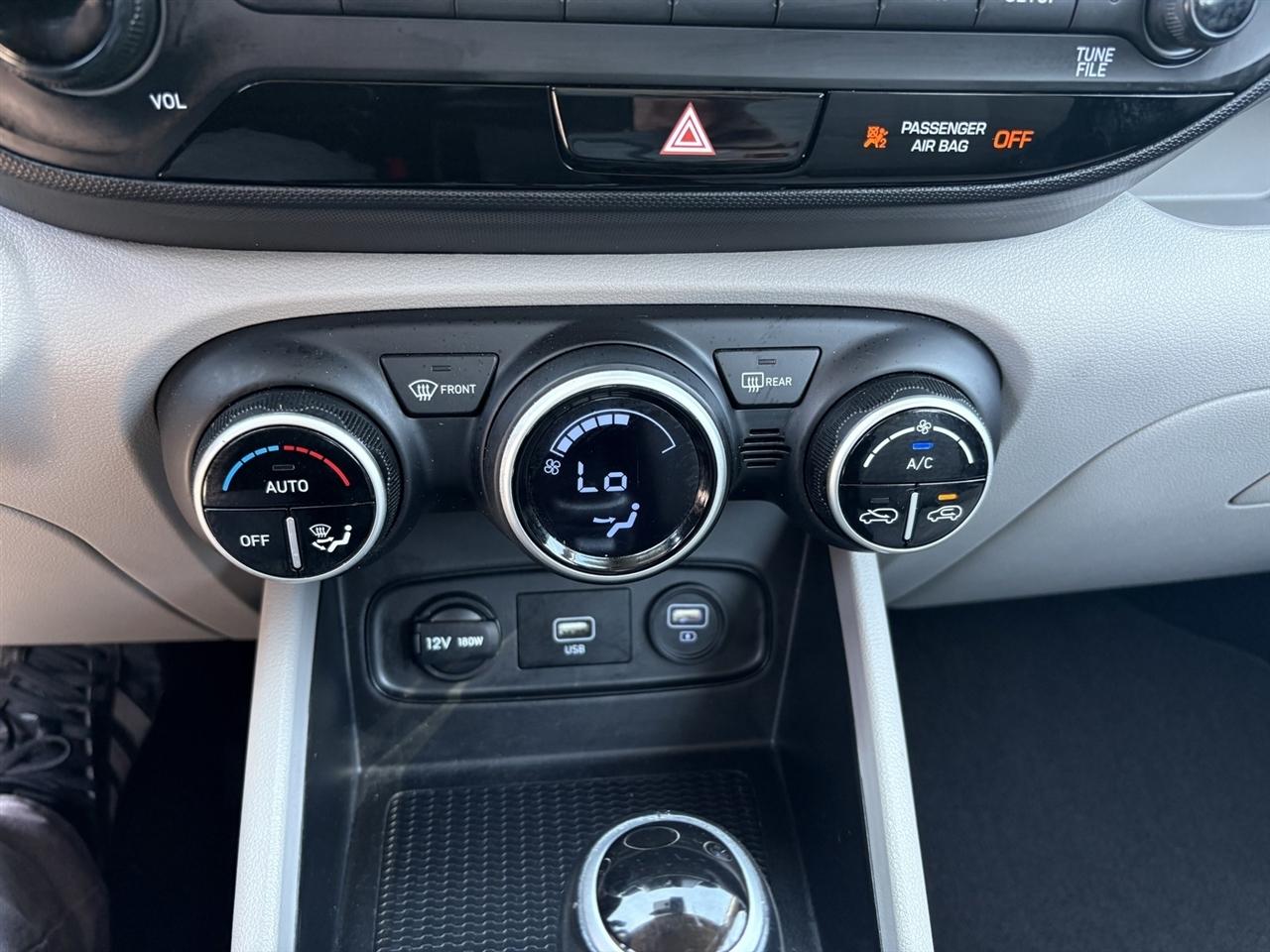 Hyundai Venue SEL 2021