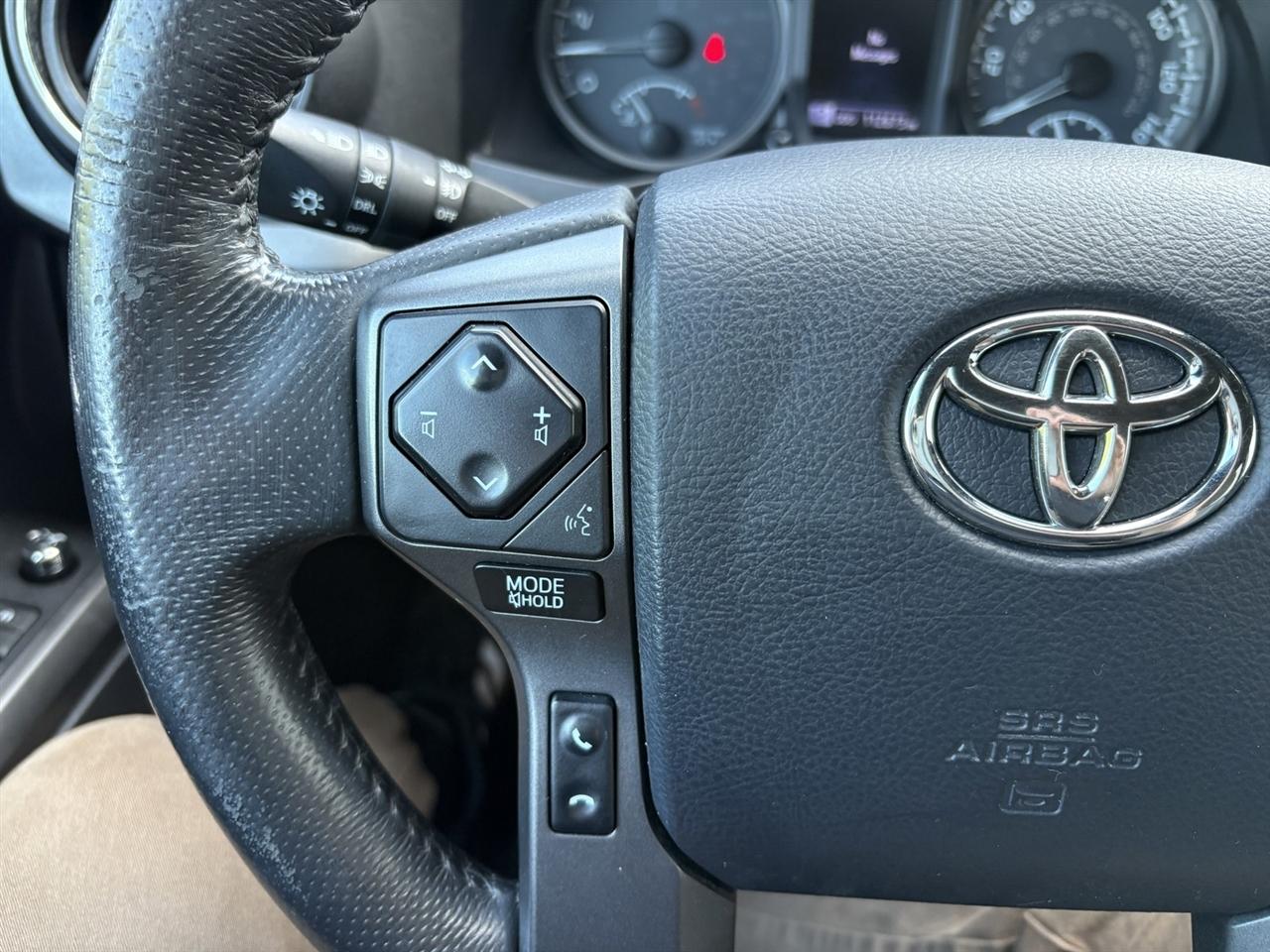 Toyota Tacoma SR5 Double Cab Long Bed V6 6AT 2WD 2018