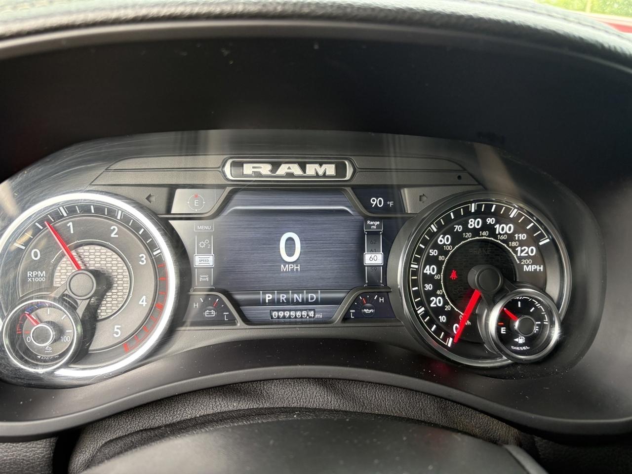 RAM 3500 Laramie Mega Cab 4WD 2023