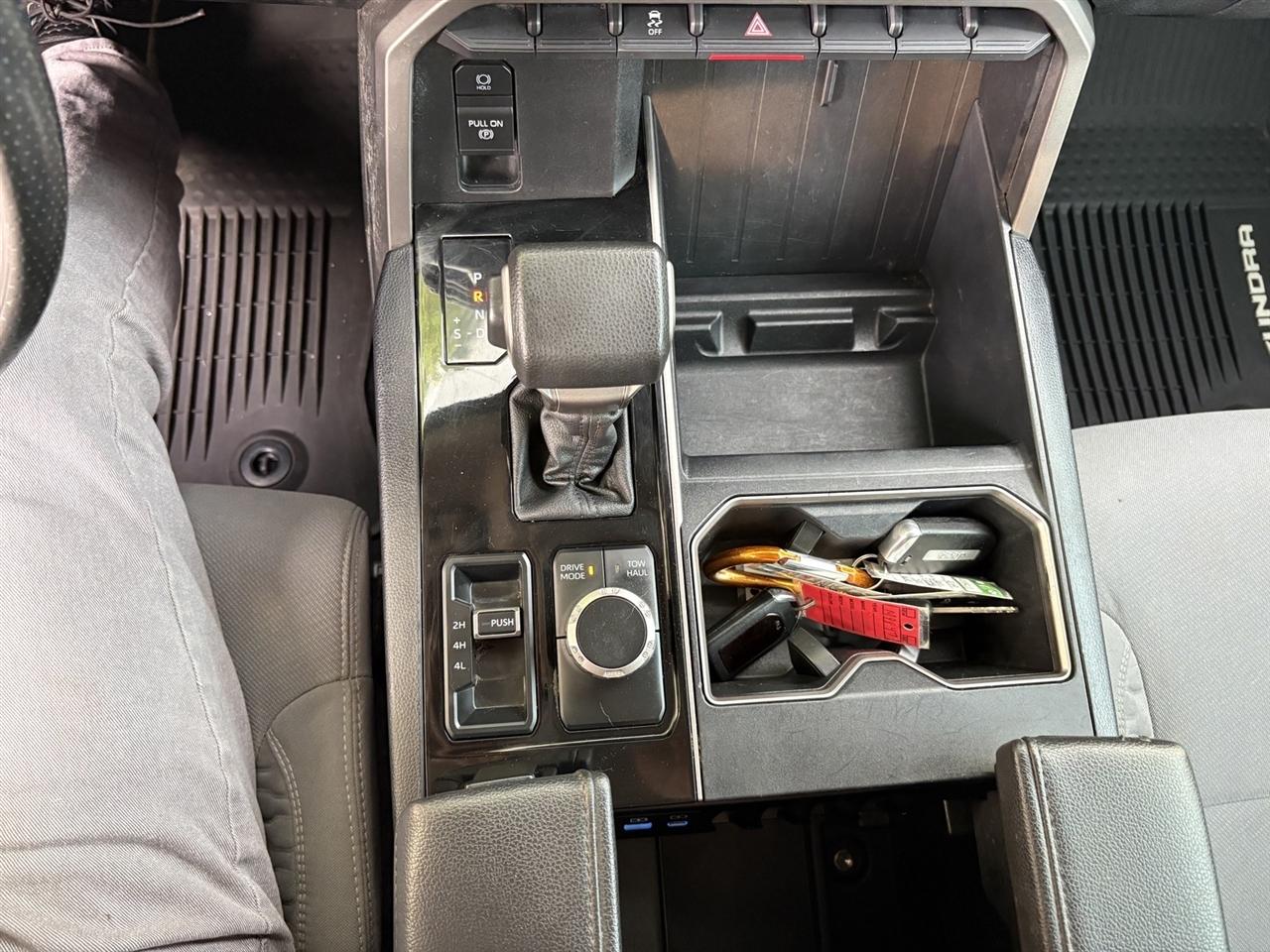 Toyota Tundra SR5 Double Cab 4WD 2022