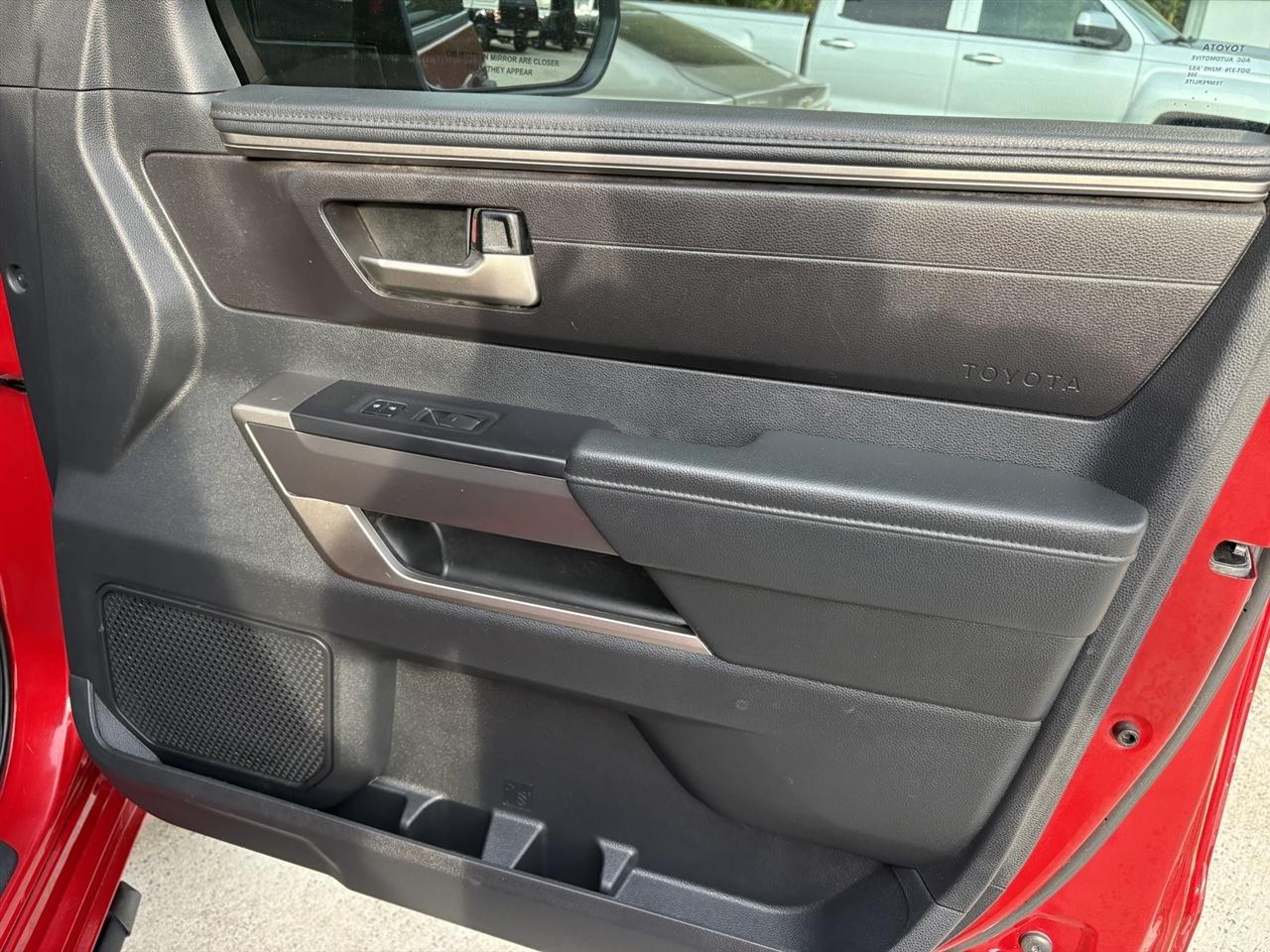 Toyota Tundra SR5 Double Cab 4WD 2022