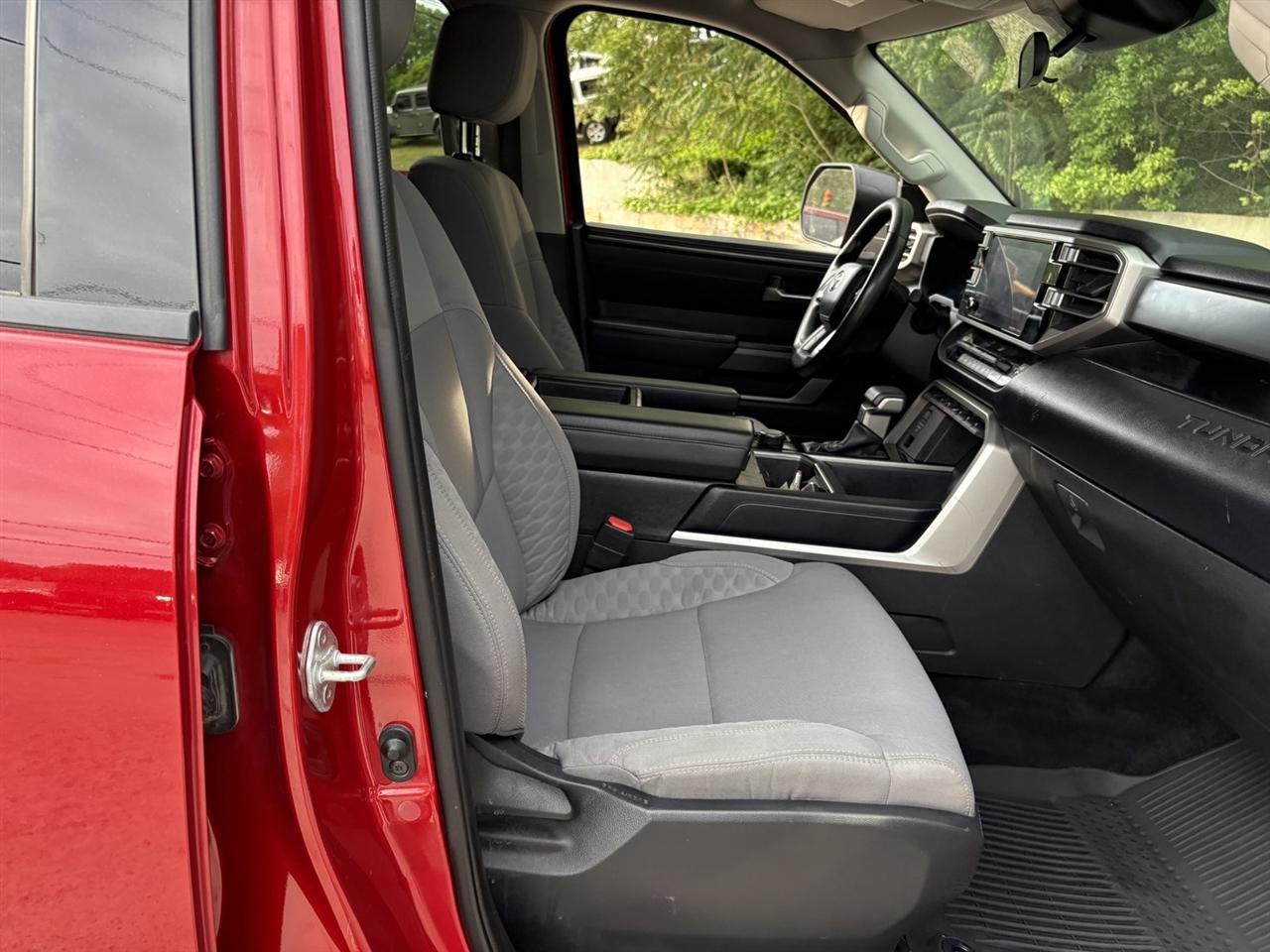 Toyota Tundra SR5 Double Cab 4WD 2022