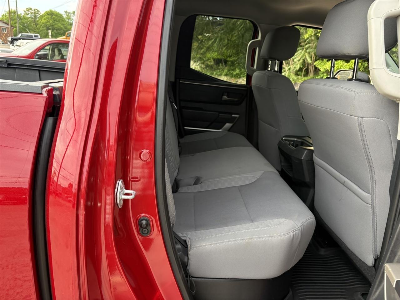 Toyota Tundra SR5 Double Cab 4WD 2022