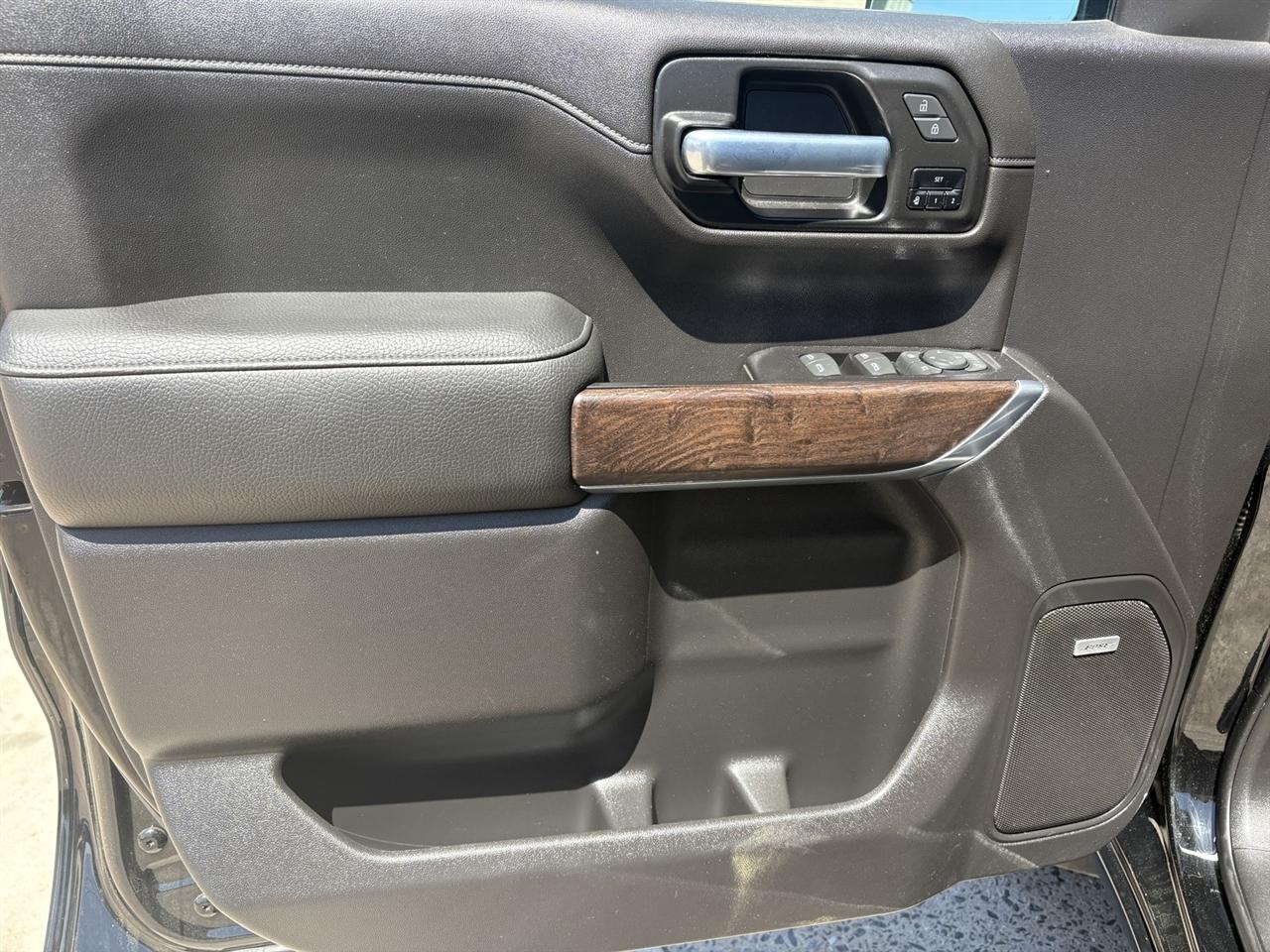 GMC Sierra 1500 Denali Crew Cab 4WD 2020