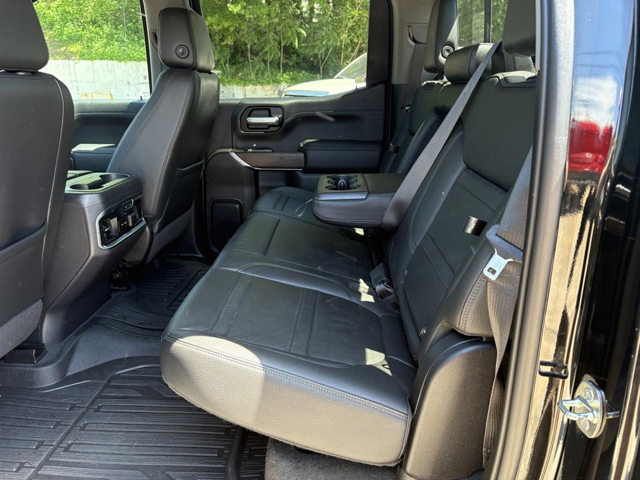 GMC Sierra 1500 Denali Crew Cab 4WD 2020