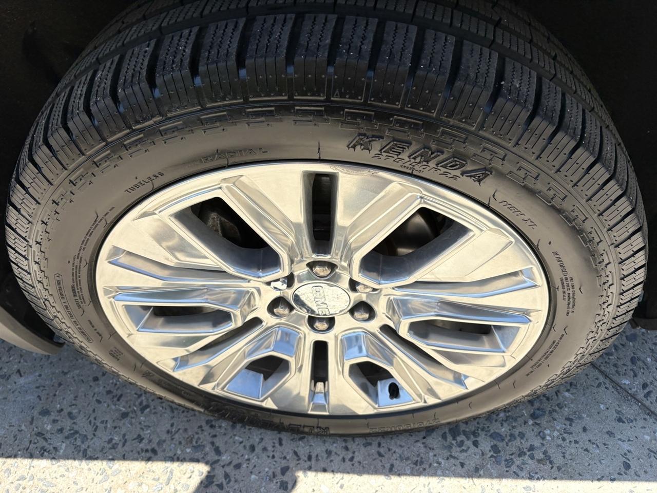 GMC Sierra 1500 Denali Crew Cab 4WD 2020