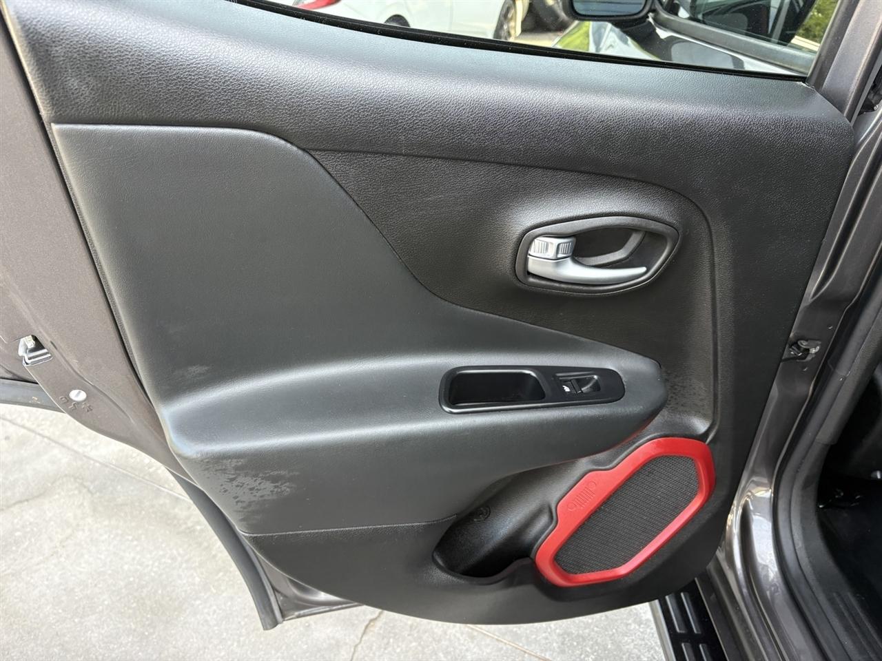 Jeep Renegade Trailhawk 4WD 2018