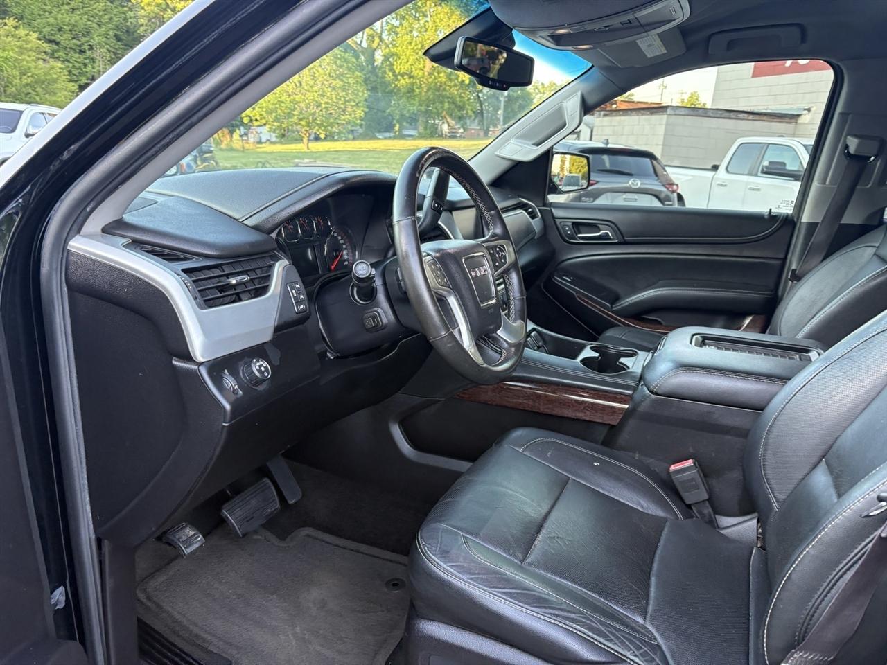 GMC Yukon SLT 2WD 2016