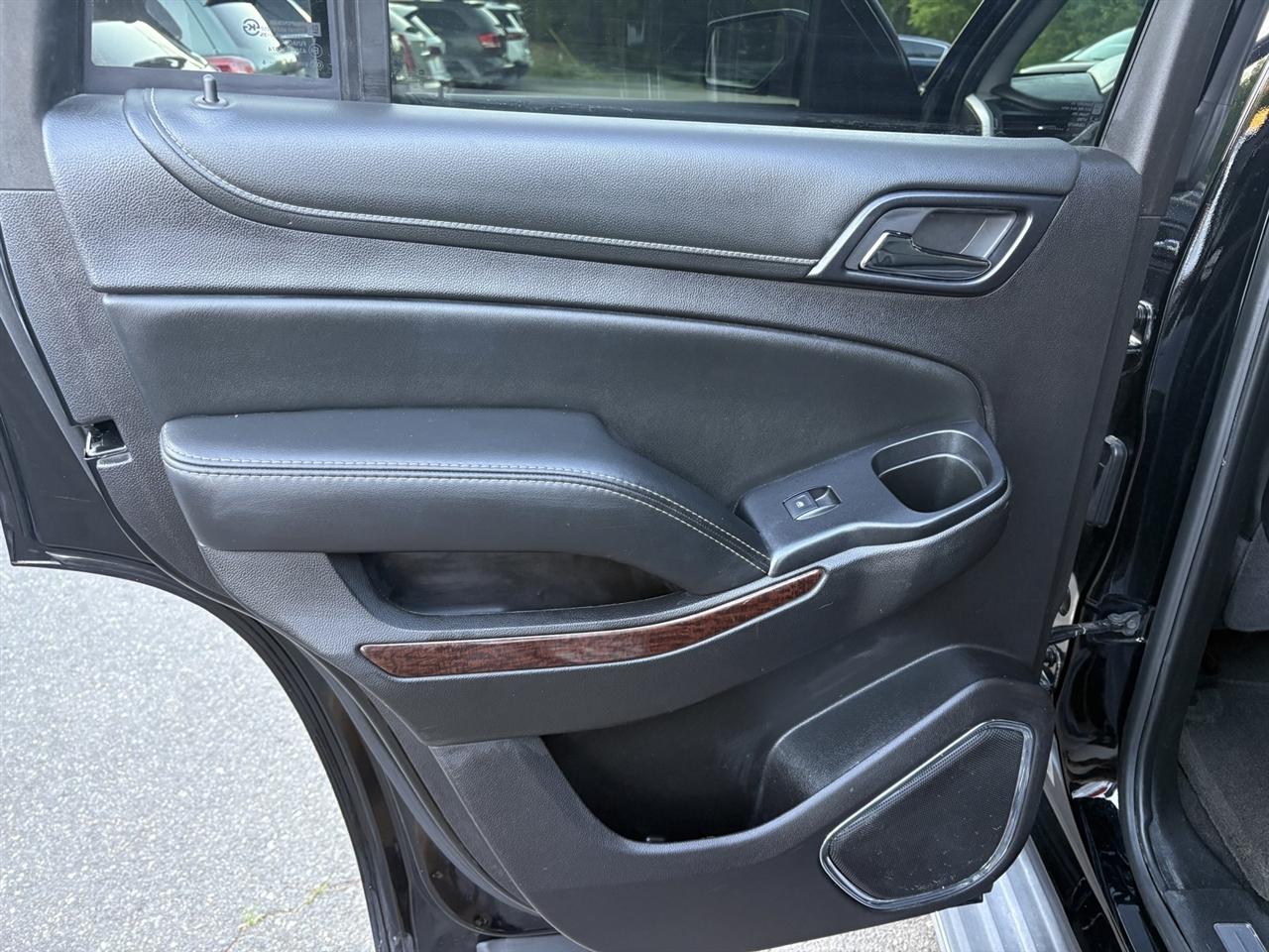 GMC Yukon SLT 2WD 2016