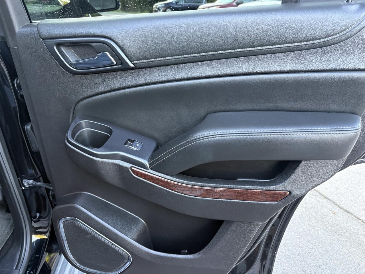 GMC Yukon SLT 2WD 2016