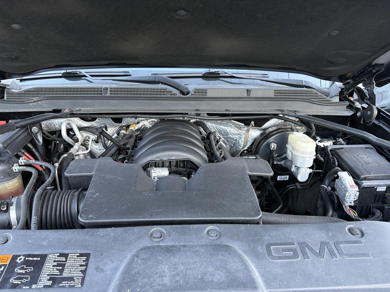 GMC Yukon SLT 2WD 2016