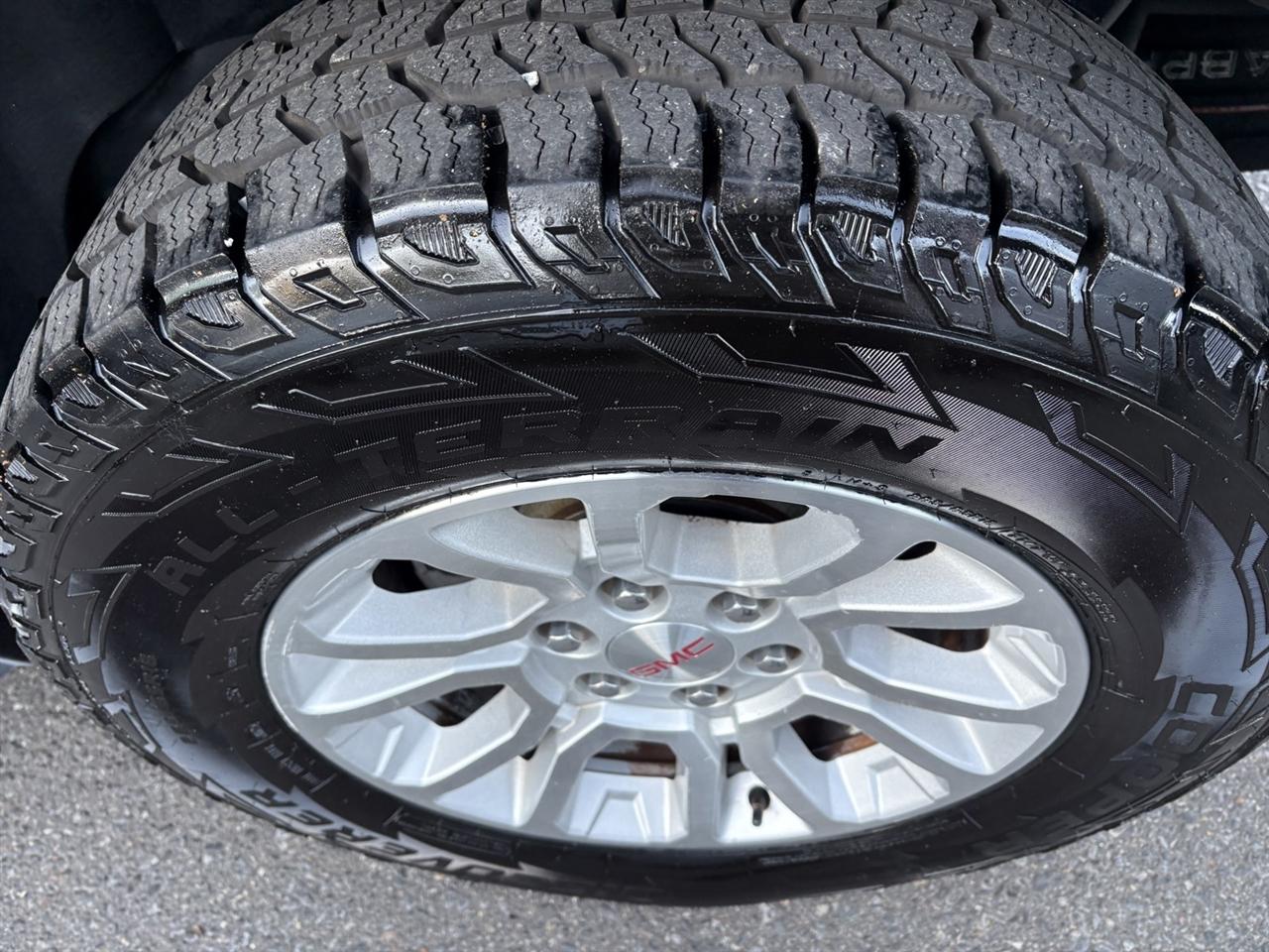 GMC Yukon SLT 2WD 2016