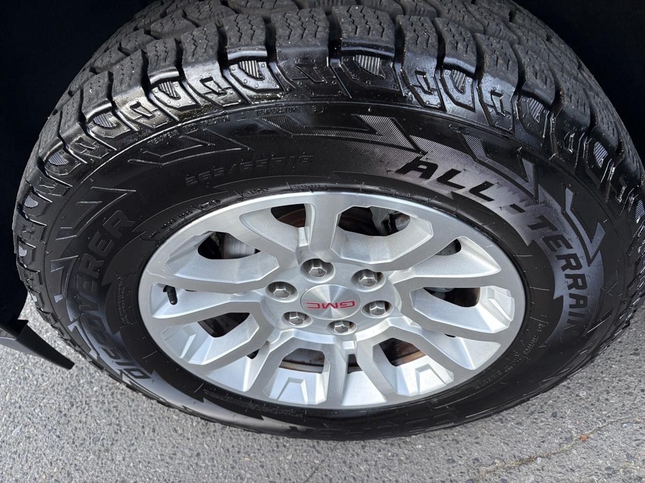 GMC Yukon SLT 2WD 2016