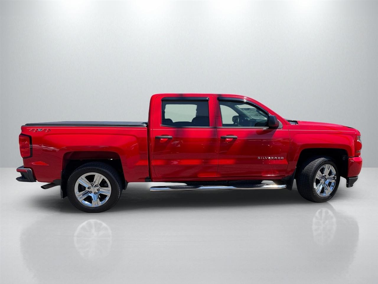 Chevrolet Silverado 1500 Custom Crew Cab 4WD 2018