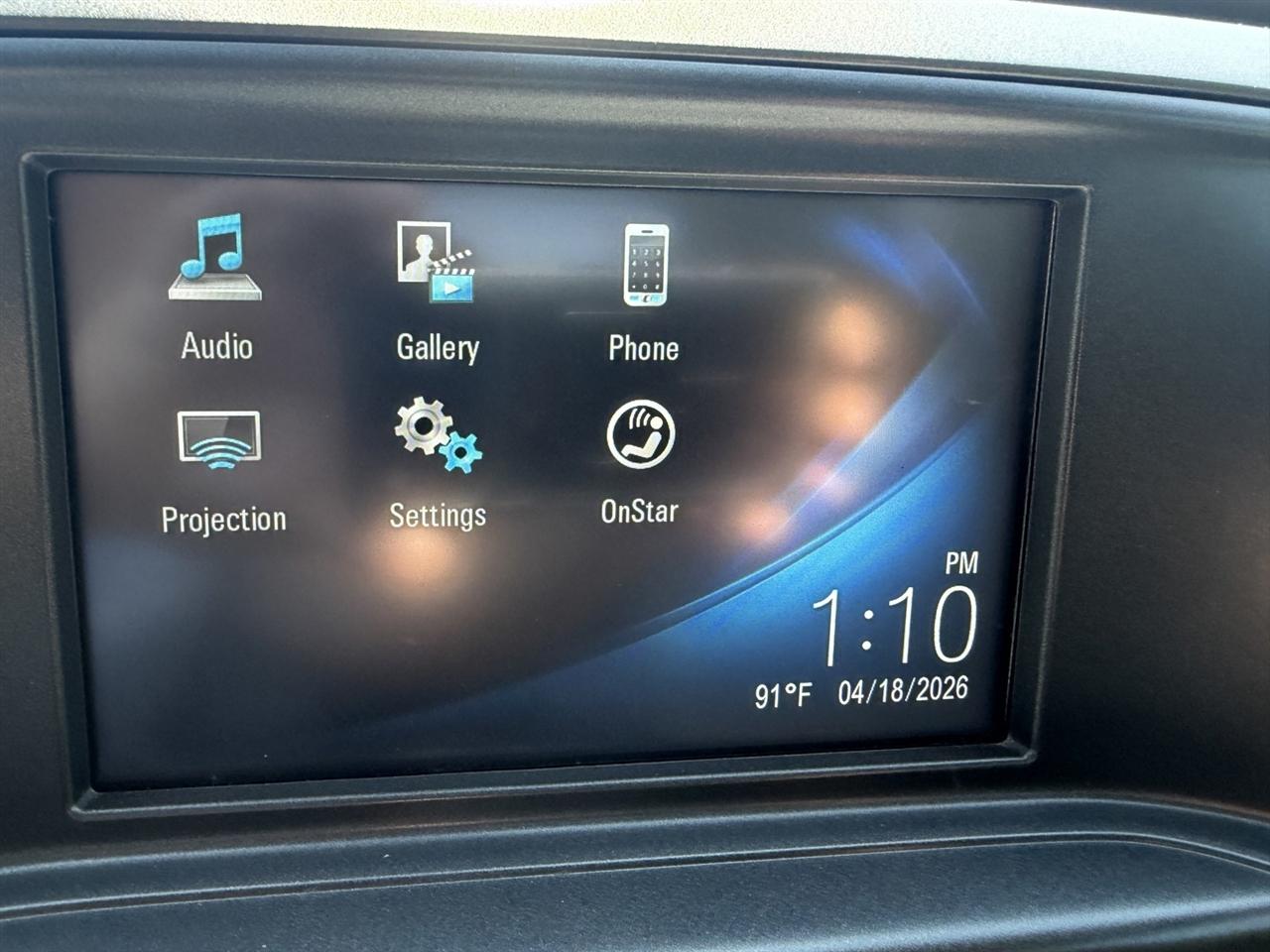 Chevrolet Silverado 1500 Custom Crew Cab 4WD 2018