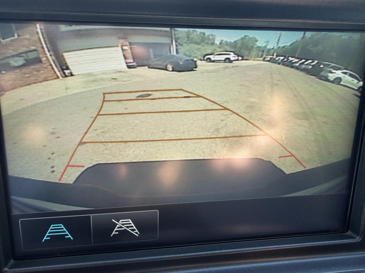 Chevrolet Silverado 1500 Custom Crew Cab 4WD 2018