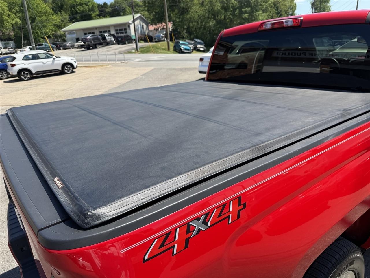 Chevrolet Silverado 1500 Custom Crew Cab 4WD 2018