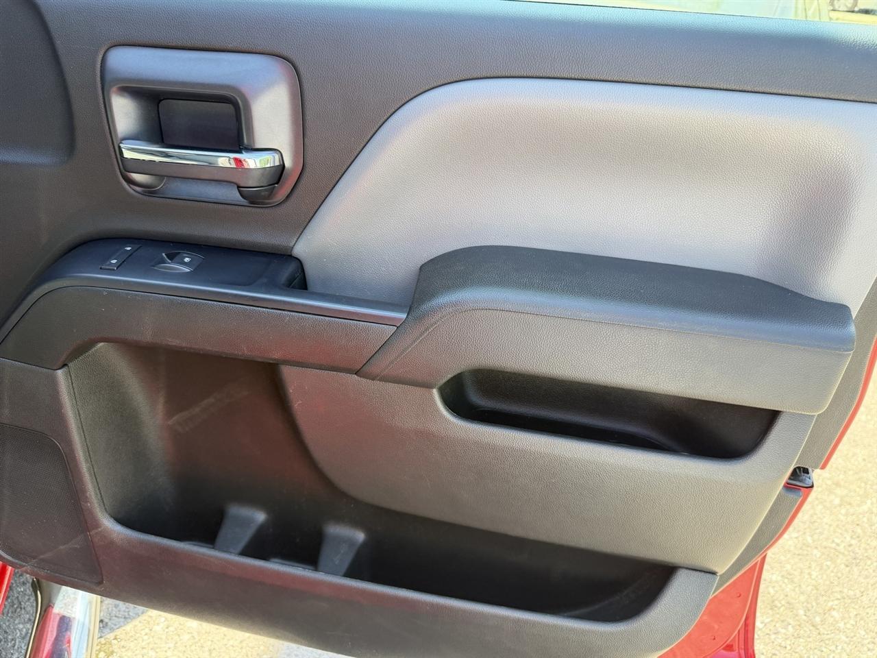 Chevrolet Silverado 1500 Custom Crew Cab 4WD 2018