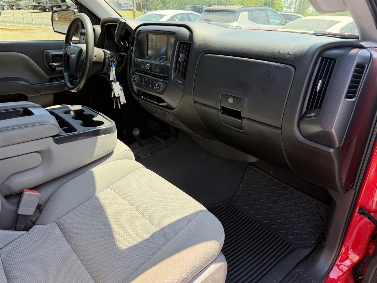 Chevrolet Silverado 1500 Custom Crew Cab 4WD 2018