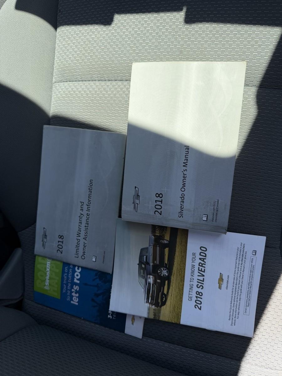 Chevrolet Silverado 1500 Custom Crew Cab 4WD 2018