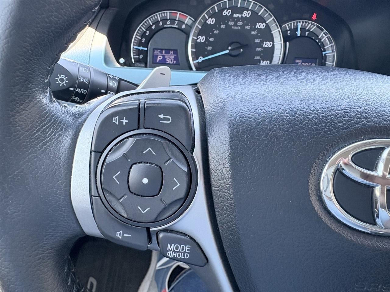 Toyota Camry SE 2013