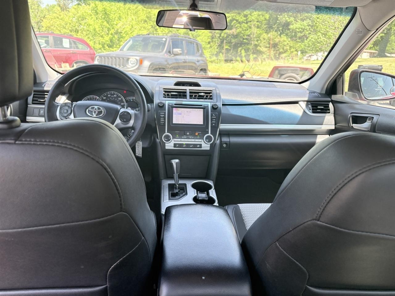 Toyota Camry SE 2013