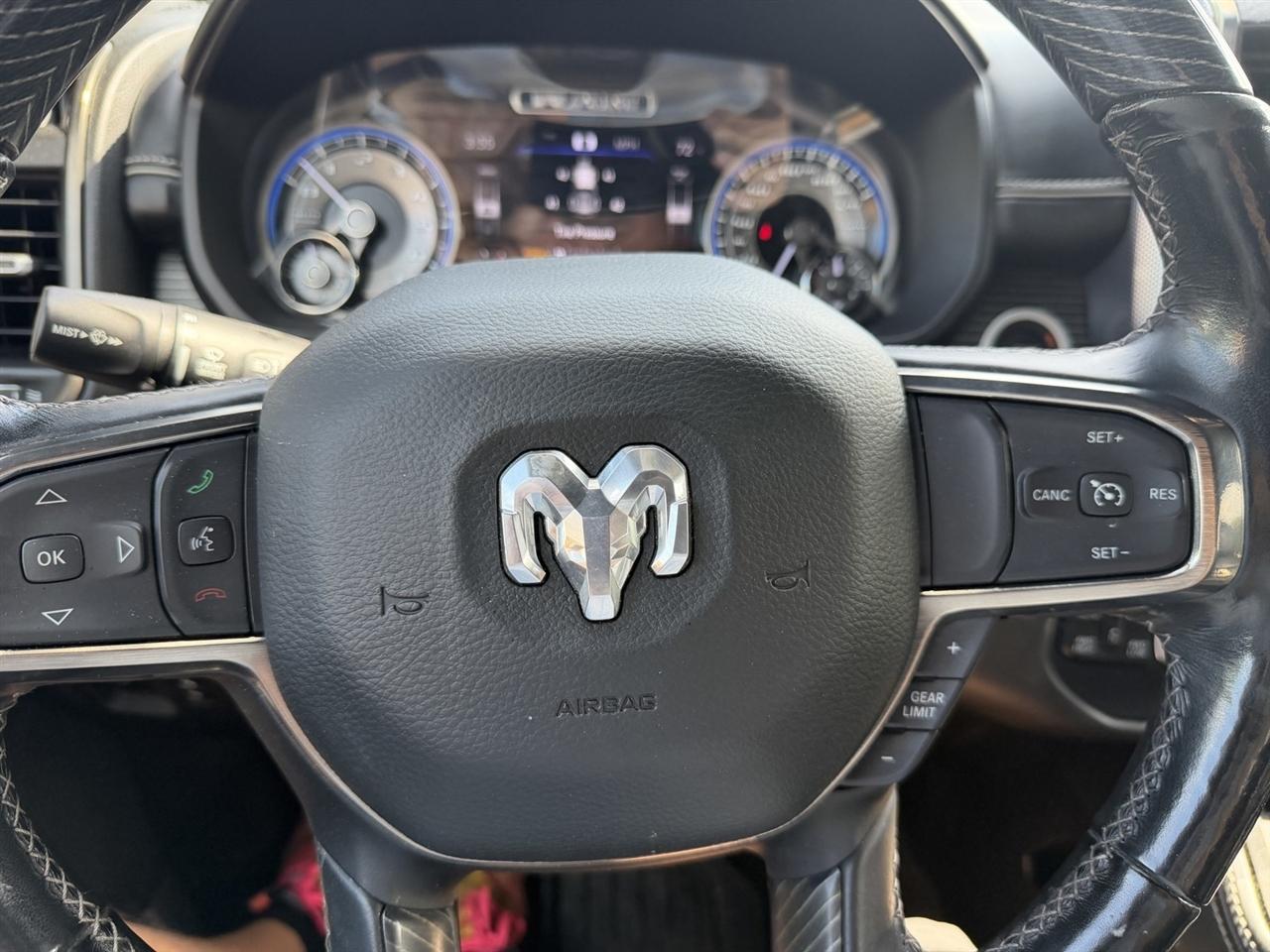 RAM 1500 Limited Crew Cab SWB 4WD 2020