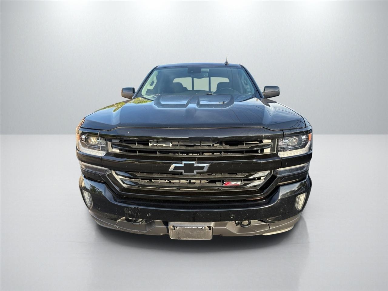 Chevrolet Silverado 1500 LTZ Crew Cab 4WD 2017