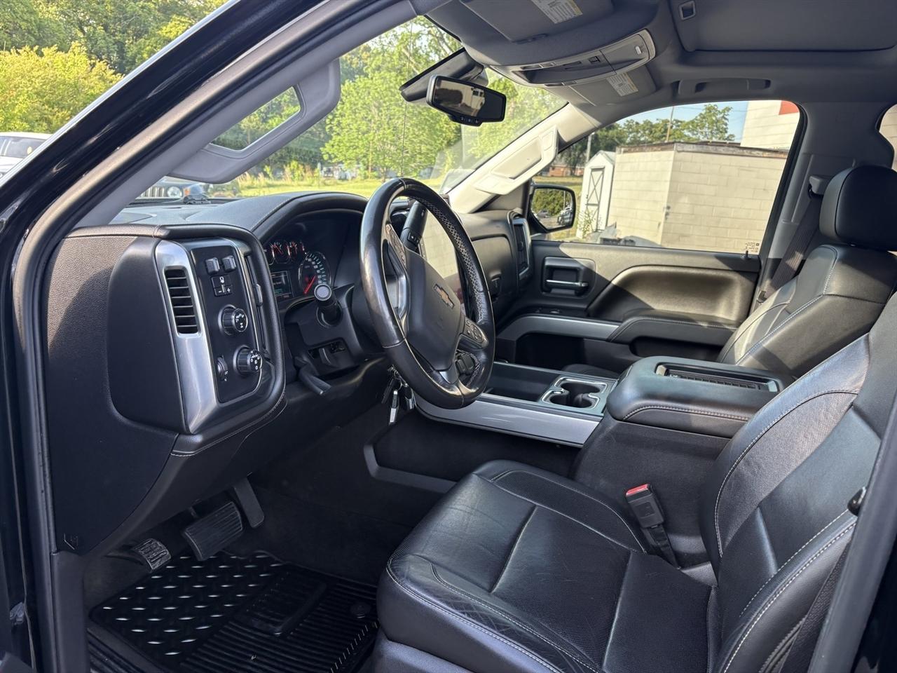 Chevrolet Silverado 1500 LTZ Crew Cab 4WD 2017