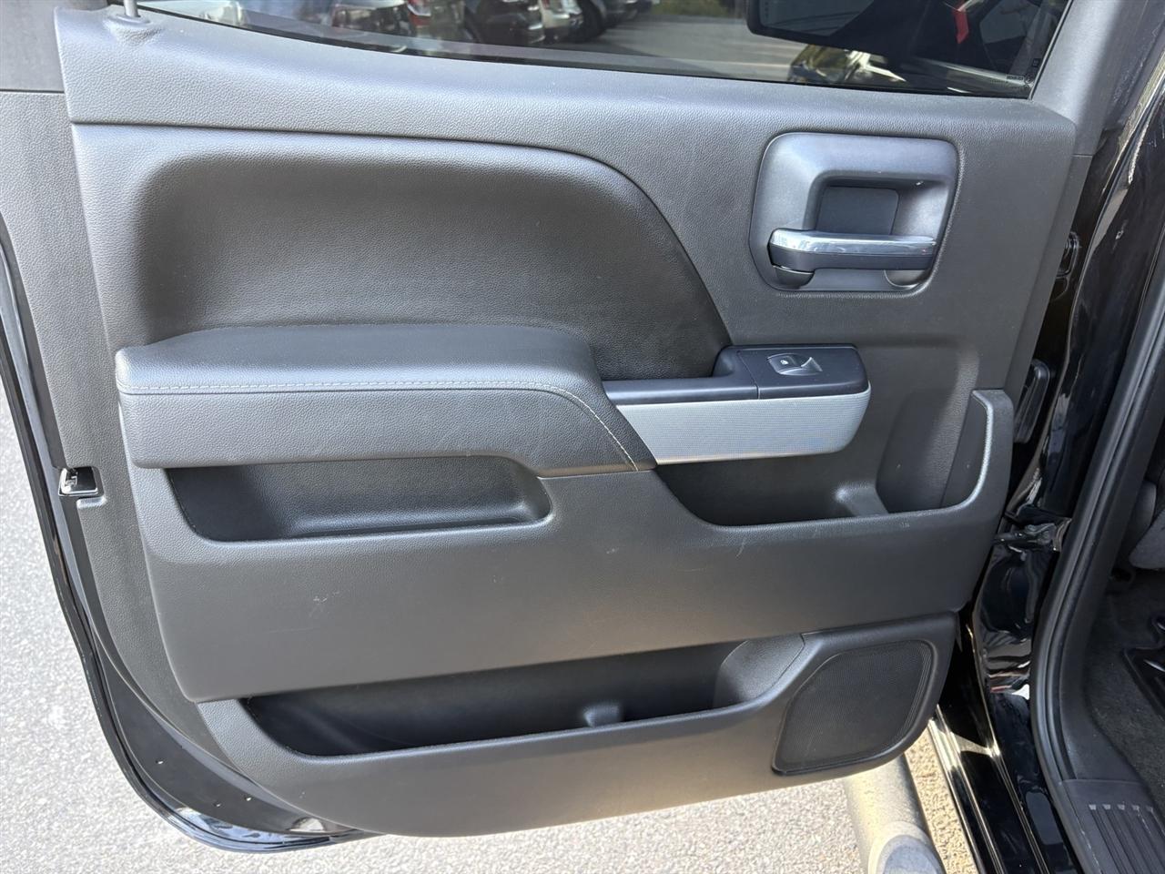 Chevrolet Silverado 1500 LTZ Crew Cab 4WD 2017