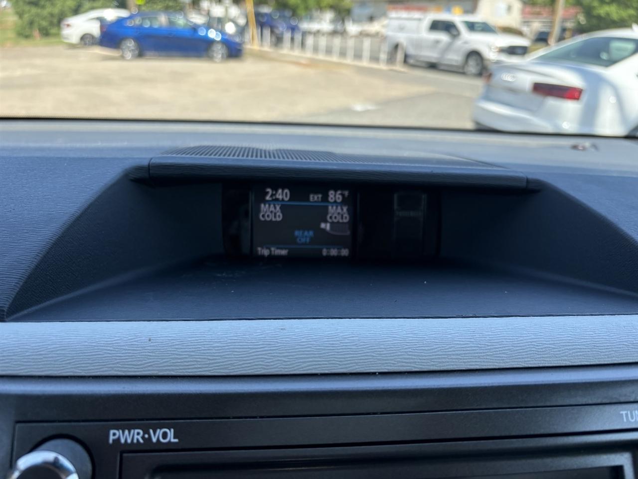 Toyota Sienna Limited AWD 7-Passenger V6 2013