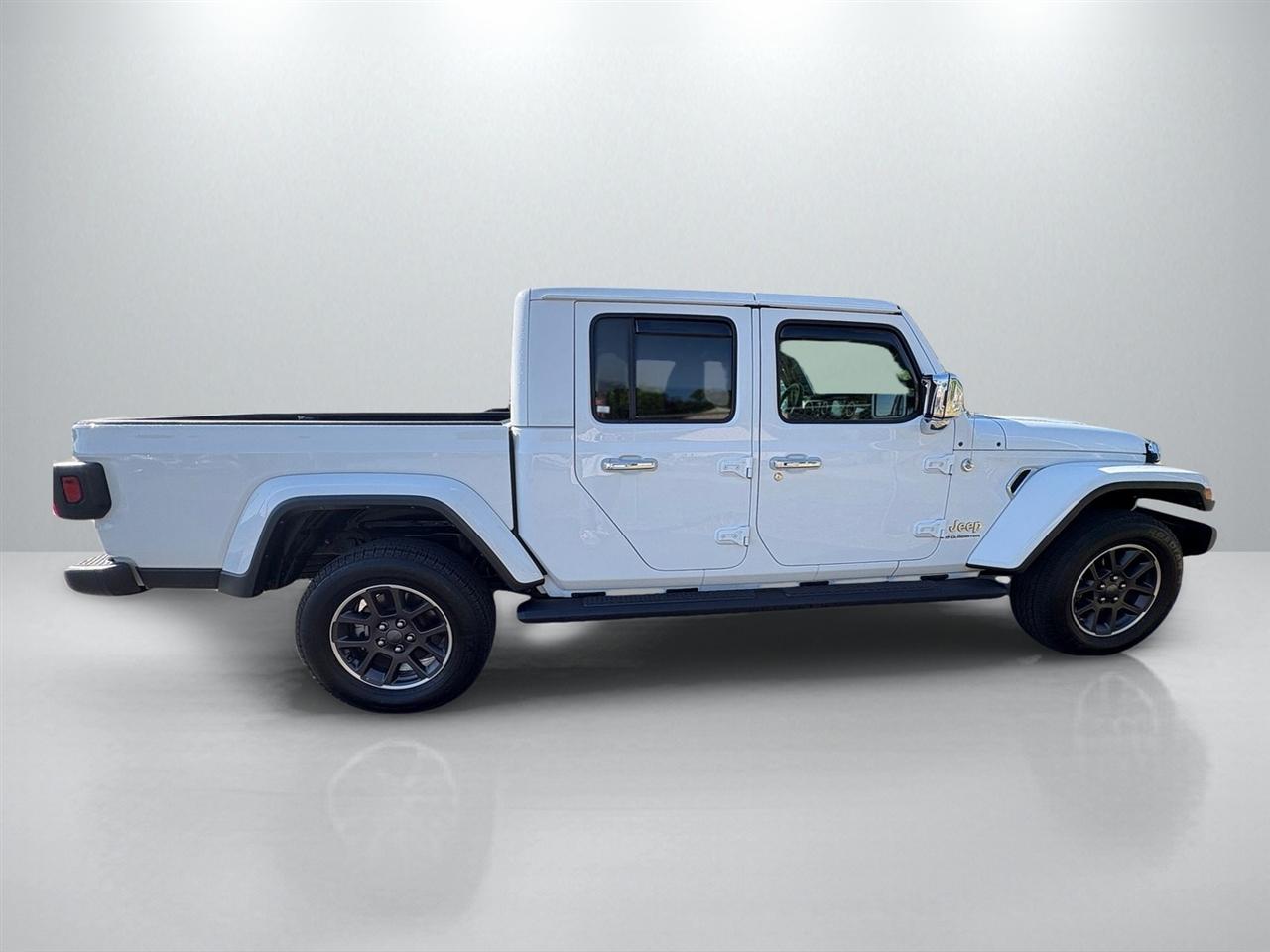 Jeep Gladiator Overland 2023