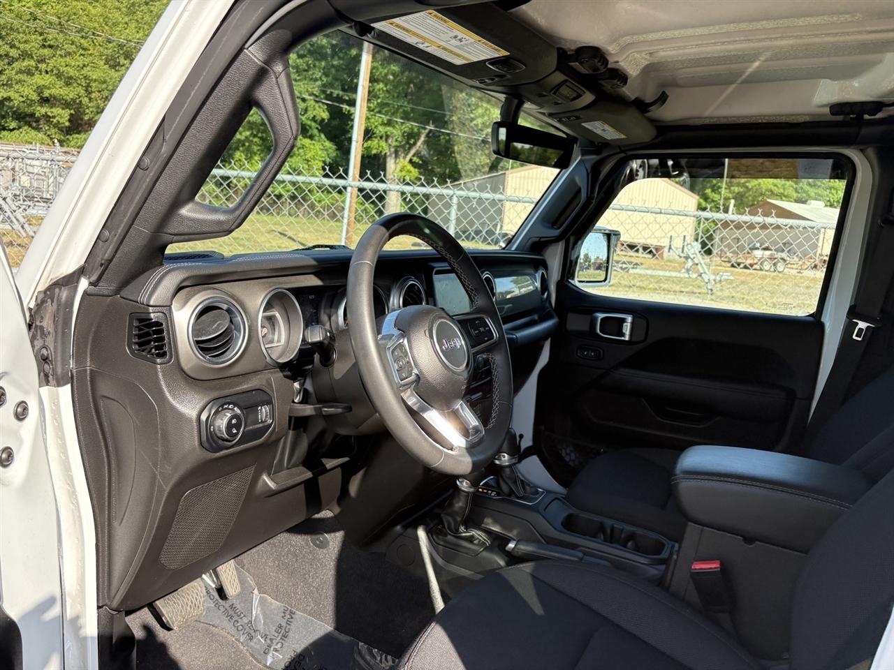 Jeep Gladiator Overland 2023