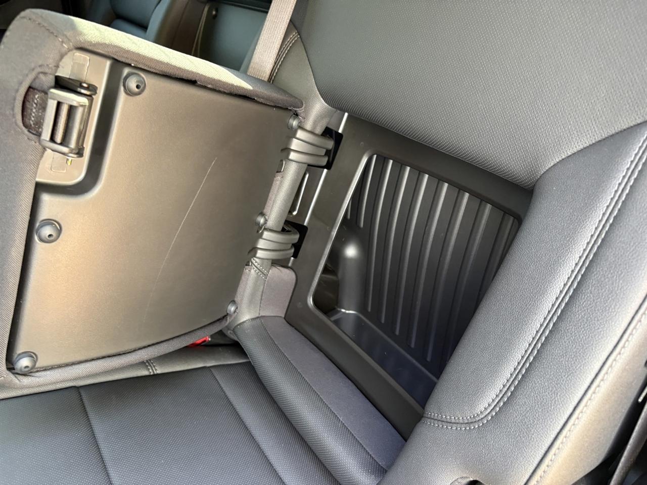 GMC Sierra 1500 SLT Crew Cab 4WD 2023