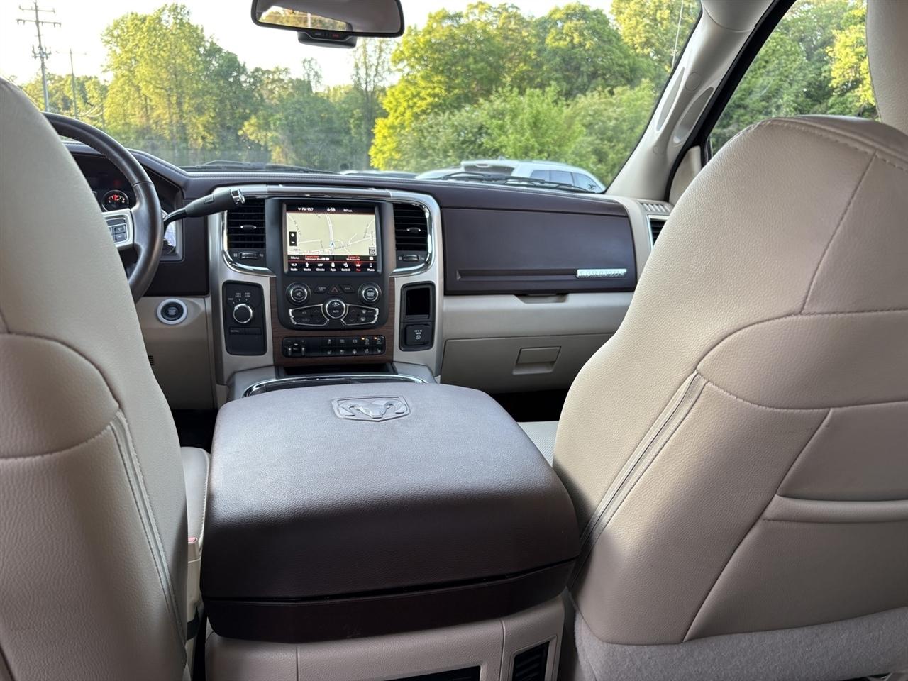 RAM 2500 Laramie Crew Cab SWB 4WD 2018