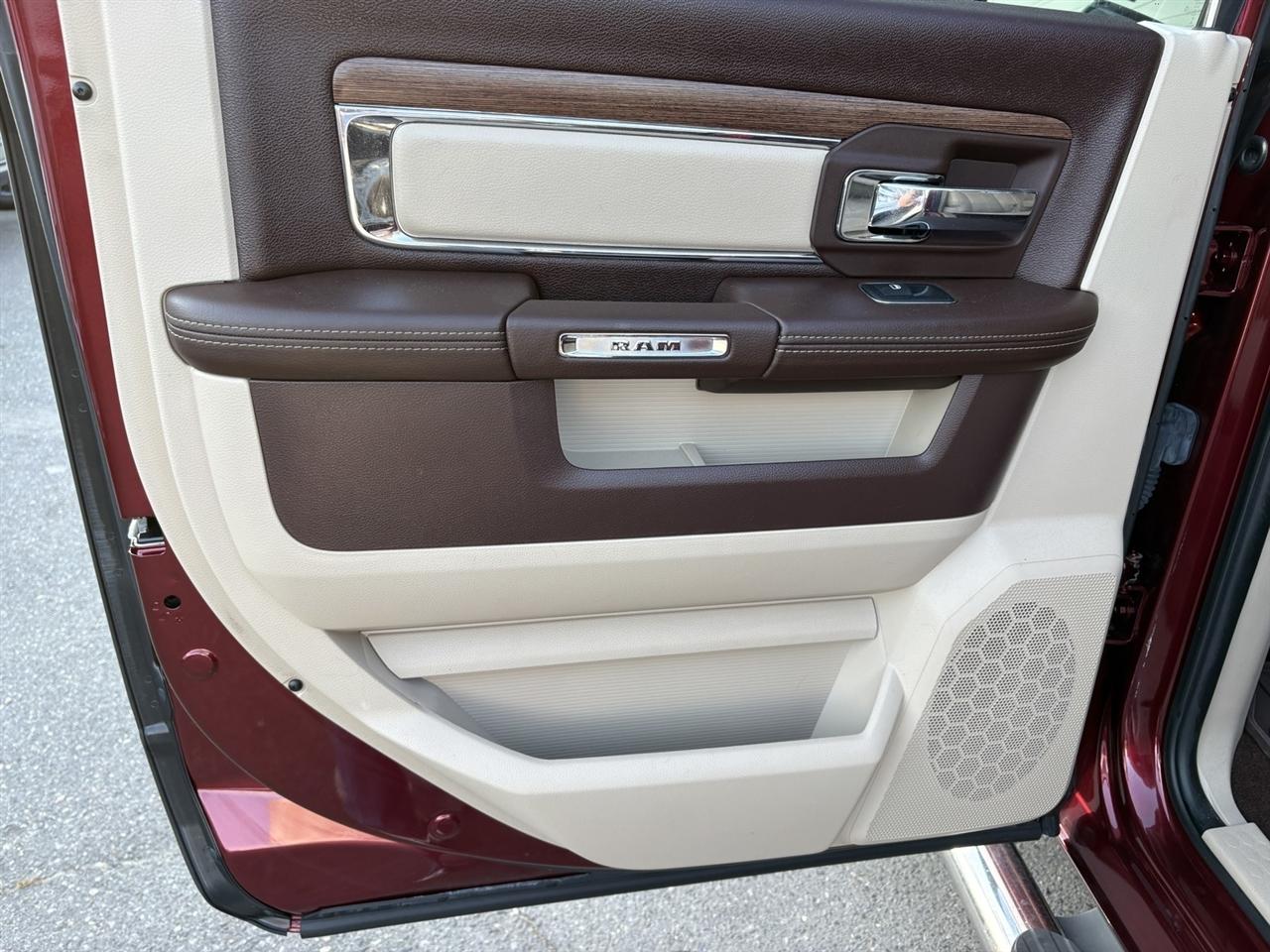 RAM 2500 Laramie Crew Cab SWB 4WD 2018