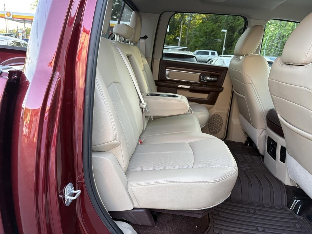 RAM 2500 Laramie Crew Cab SWB 4WD 2018