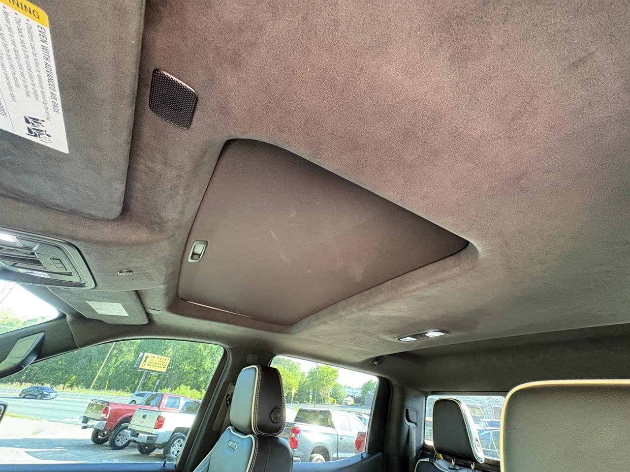 GMC Sierra 1500 AT4X Crew Cab 4WD 2022