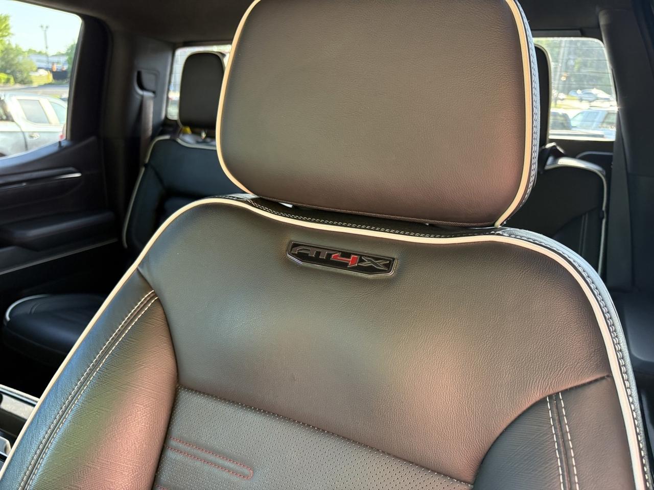 GMC Sierra 1500 AT4X Crew Cab 4WD 2022