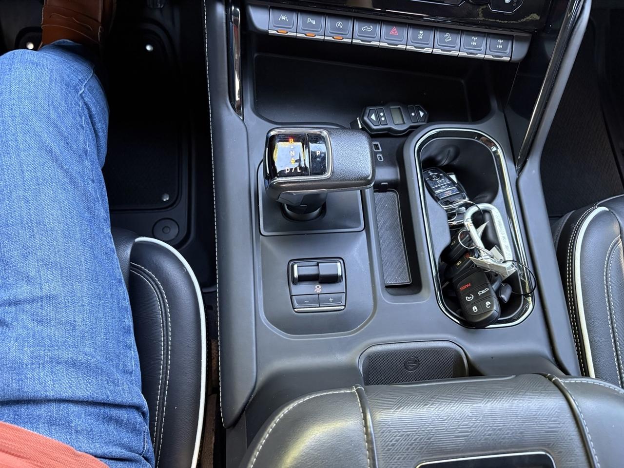 GMC Sierra 1500 AT4X Crew Cab 4WD 2022