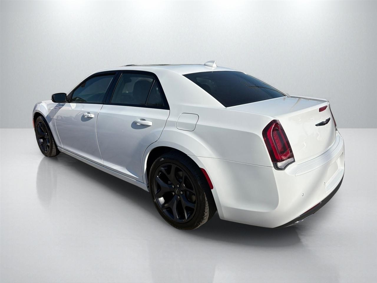 Chrysler 300 S V6 2023