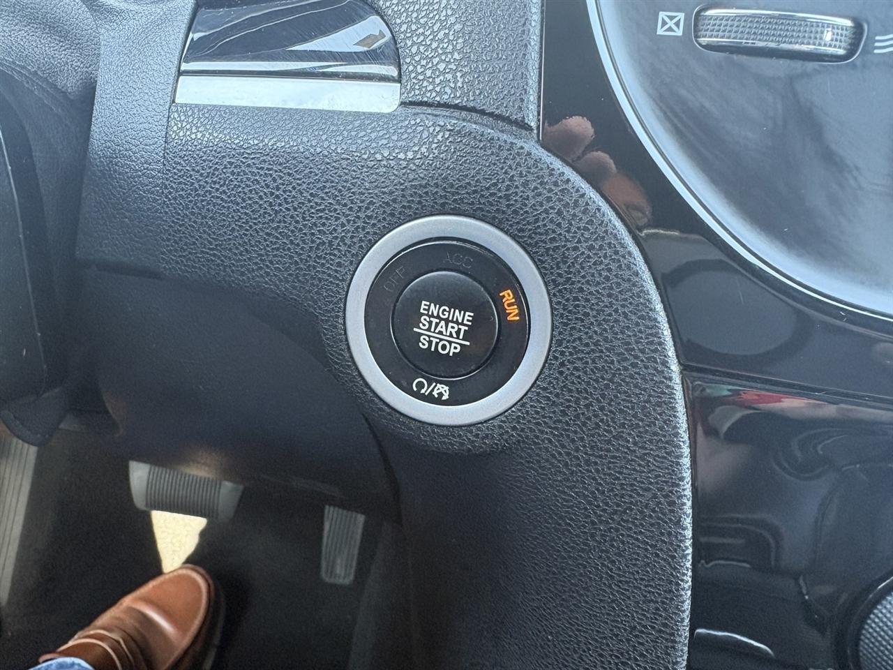 Chrysler 300 S V6 2023