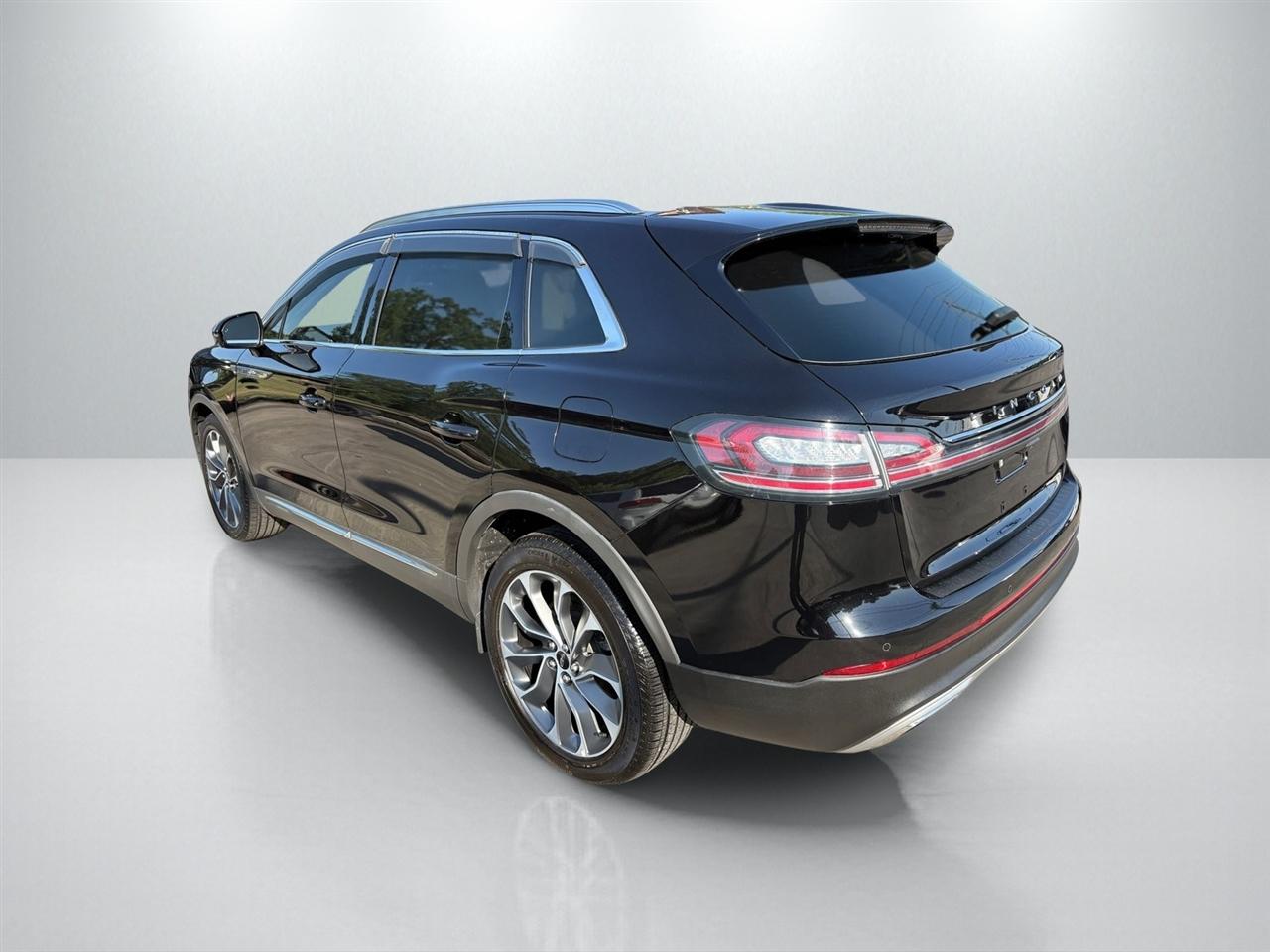 Lincoln Nautilus Reserve AWD 2022