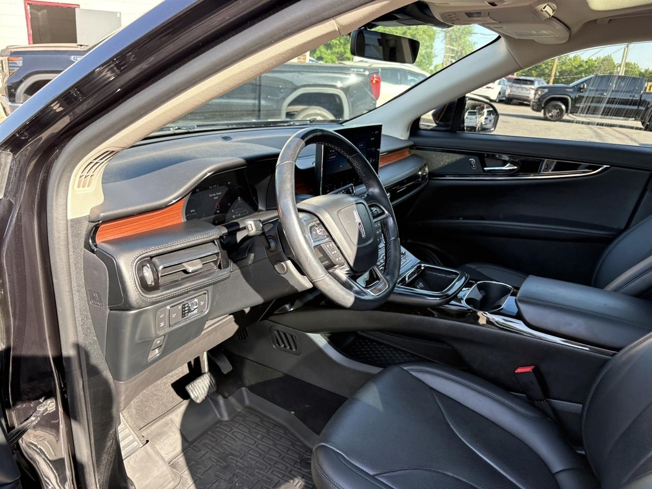 Lincoln Nautilus Reserve AWD 2022